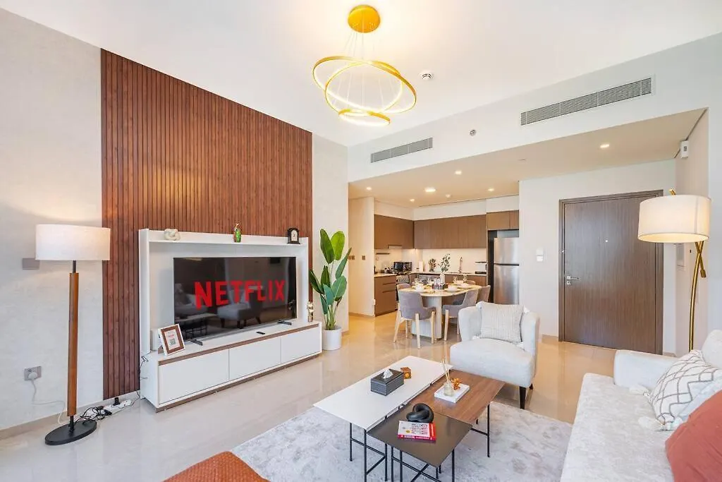 4Min To Dubai Mall - Pool Access - King Bed 0*,