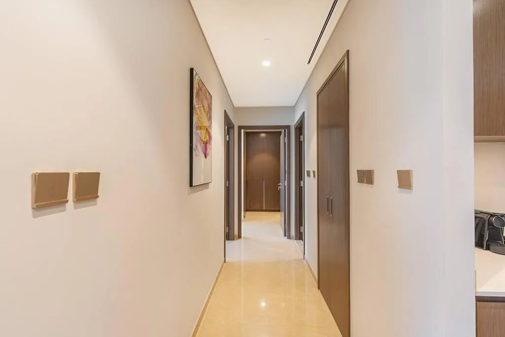 Apartment 4Min To Dubai Mall - Pool Access - King Bed