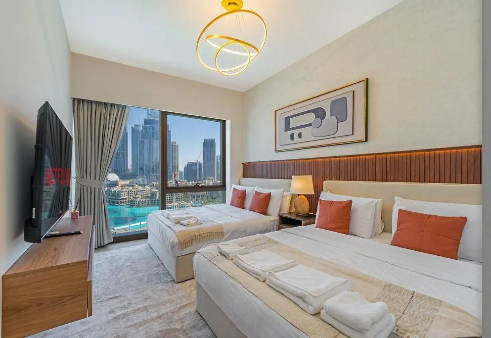 Apartment 4Min To Dubai Mall - Pool Access - King Bed
